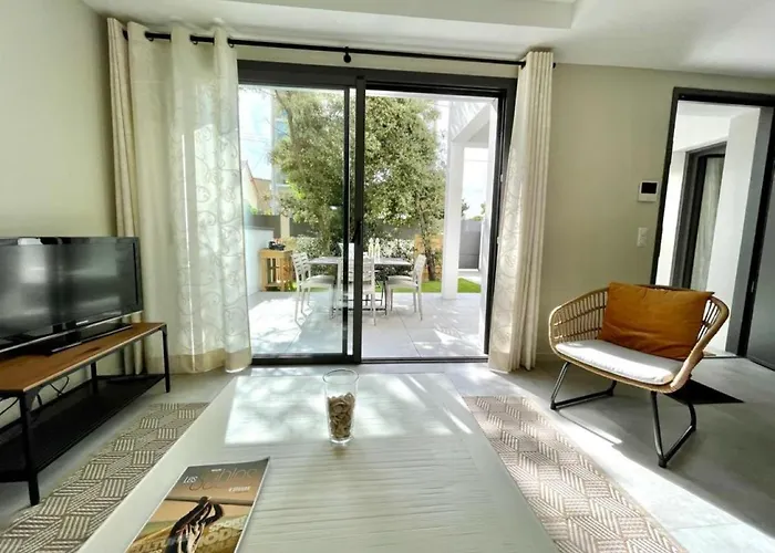 La Pinede 350m De La Σπίτι διακοπών *