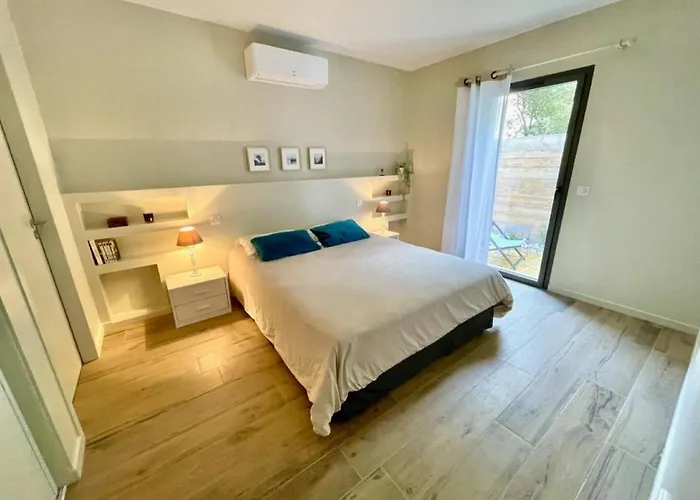 La Pinede 350m De La Prázdninový dům *